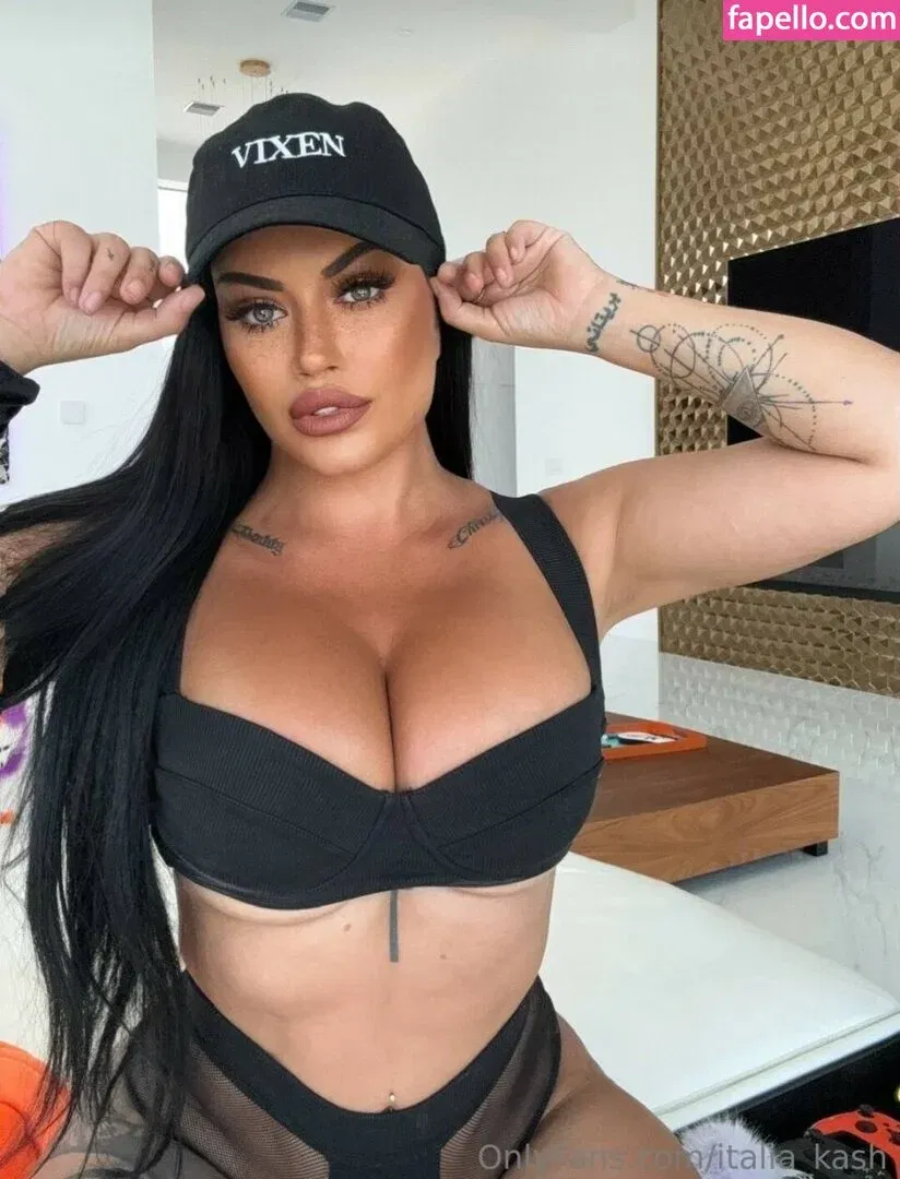 Toochi Kash Onlyfans Photo Gallery 