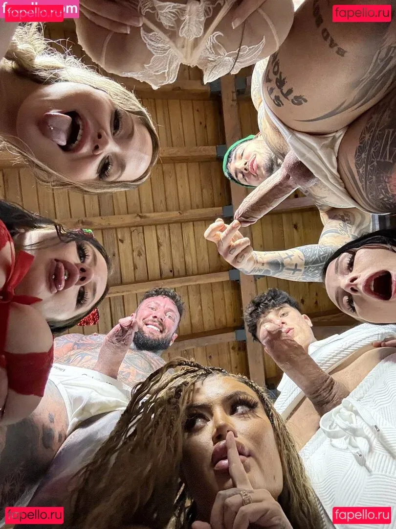 Toochi Kash Onlyfans Photo Gallery 