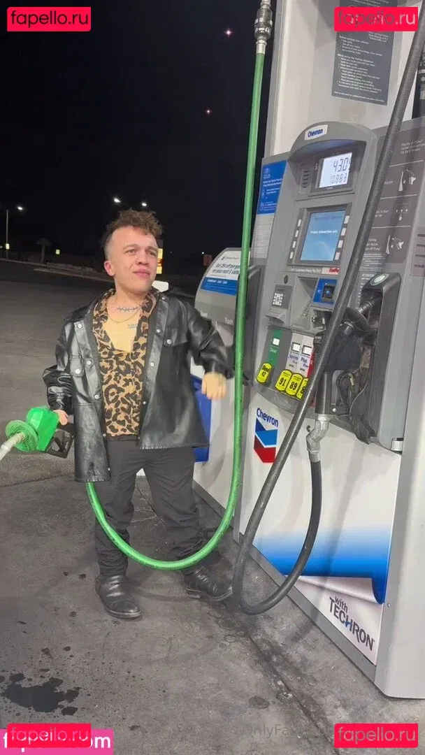 Toochi Kash Onlyfans Photo Gallery 