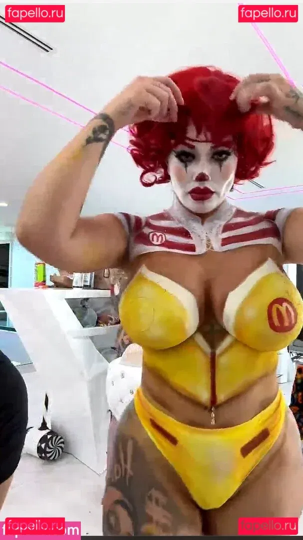 Toochi Kash Onlyfans Photo Gallery 