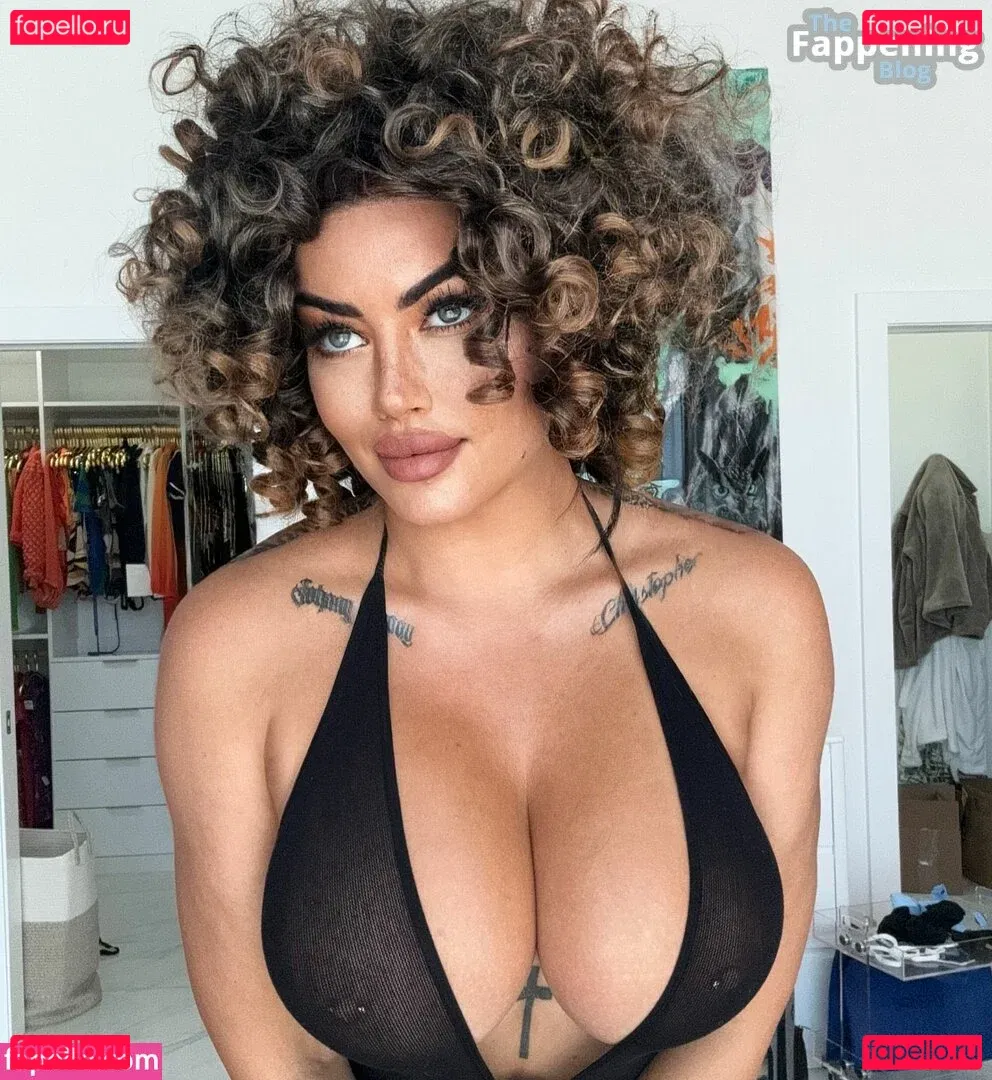 Toochi Kash Onlyfans Photo Gallery 