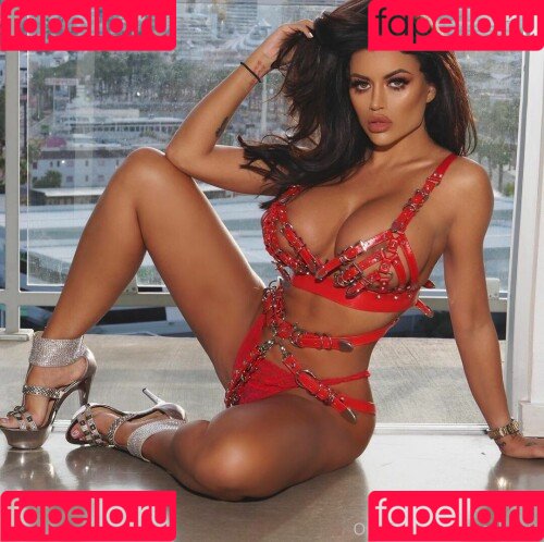 Toochi Kash Onlyfans Photo Gallery 