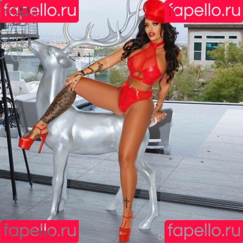 Toochi Kash Onlyfans Photo Gallery 