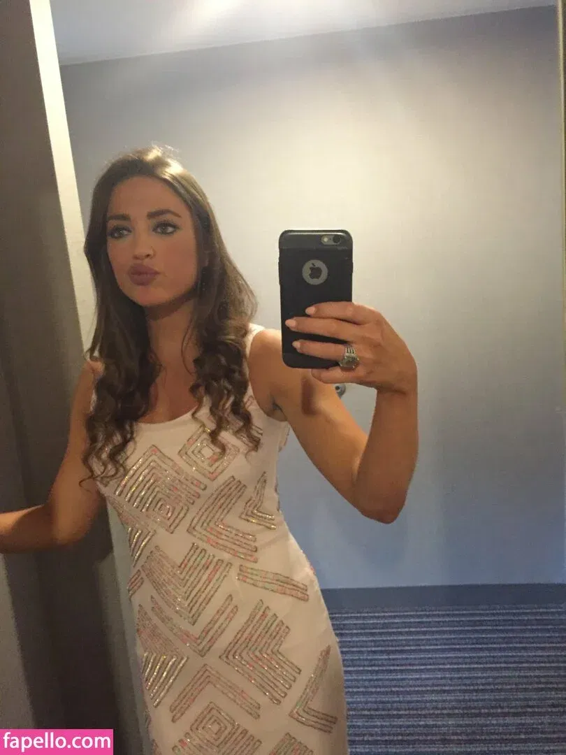 Lauren Bedford Russell Onlyfans Photo Gallery 