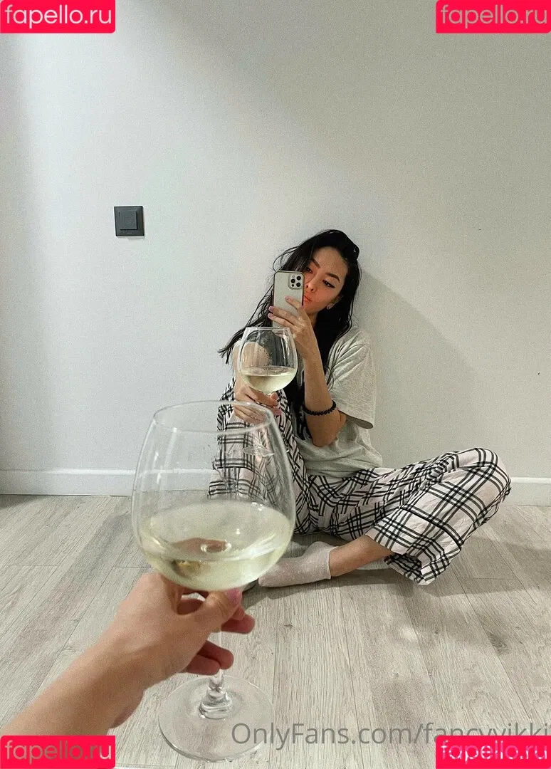 FancyV Onlyfans Photo Gallery 