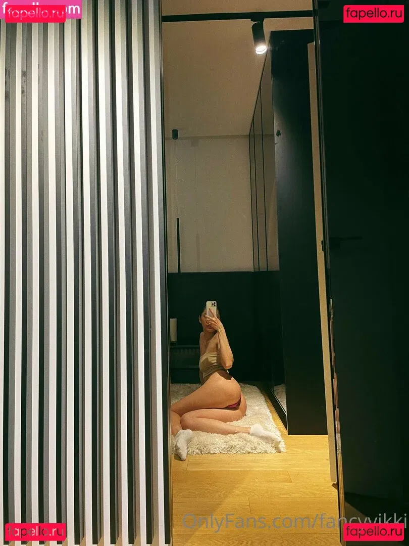 FancyV Onlyfans Photo Gallery 