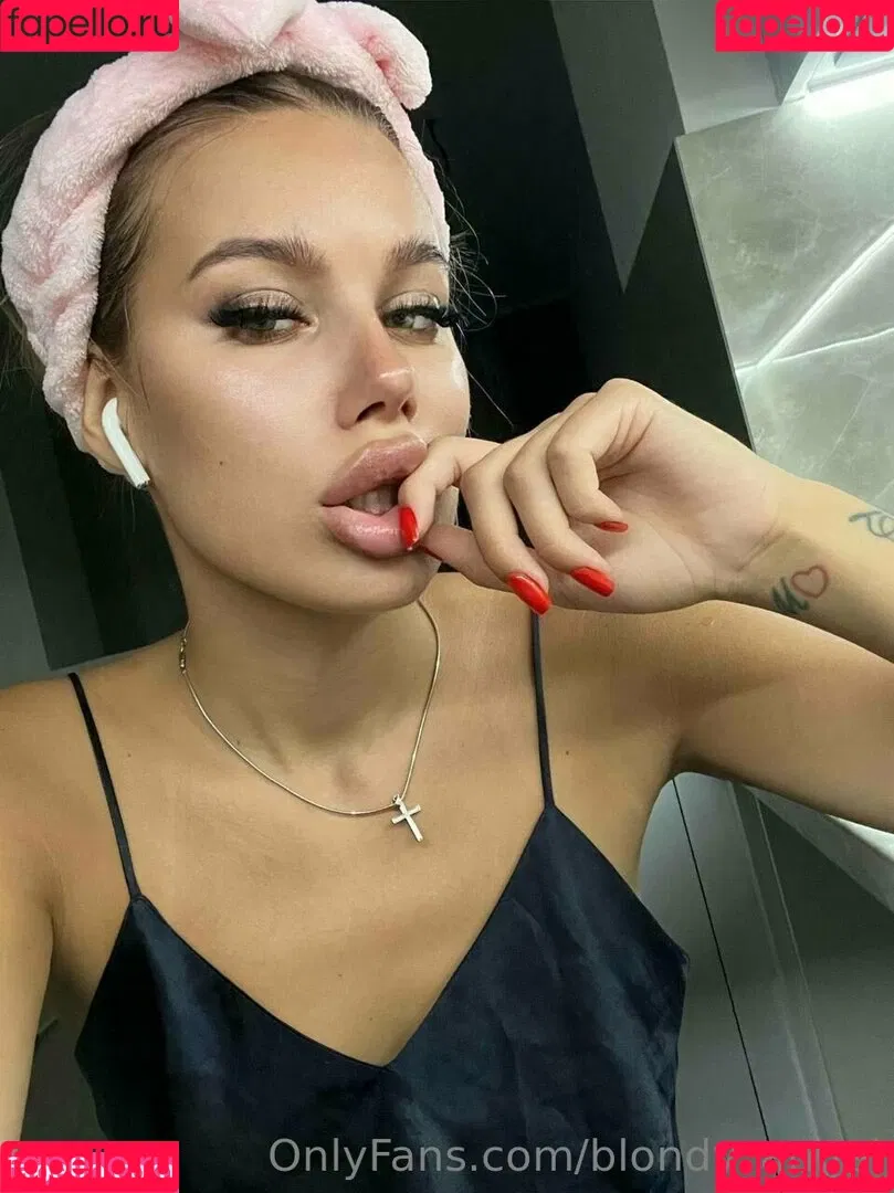 blondy_angel Onlyfans Photo Gallery 