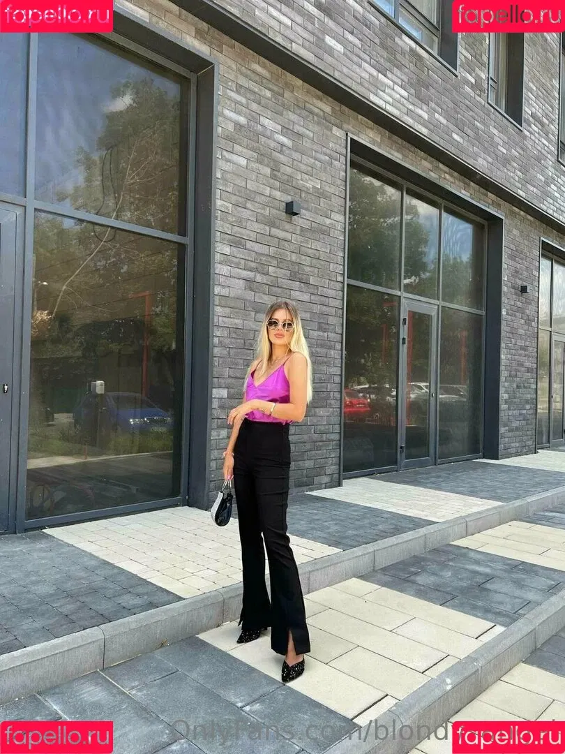 blondy_angel Onlyfans Photo Gallery 