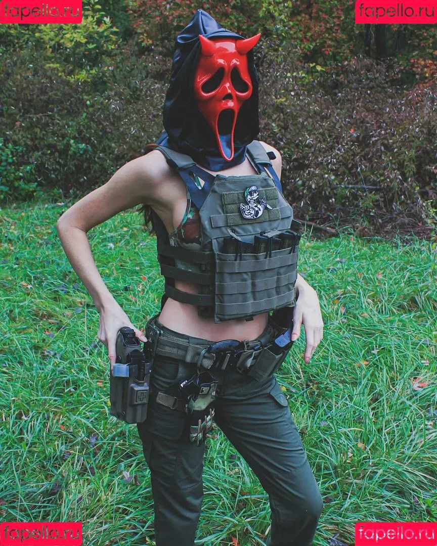 Girls With Guns Onlyfans Photo Gallery 