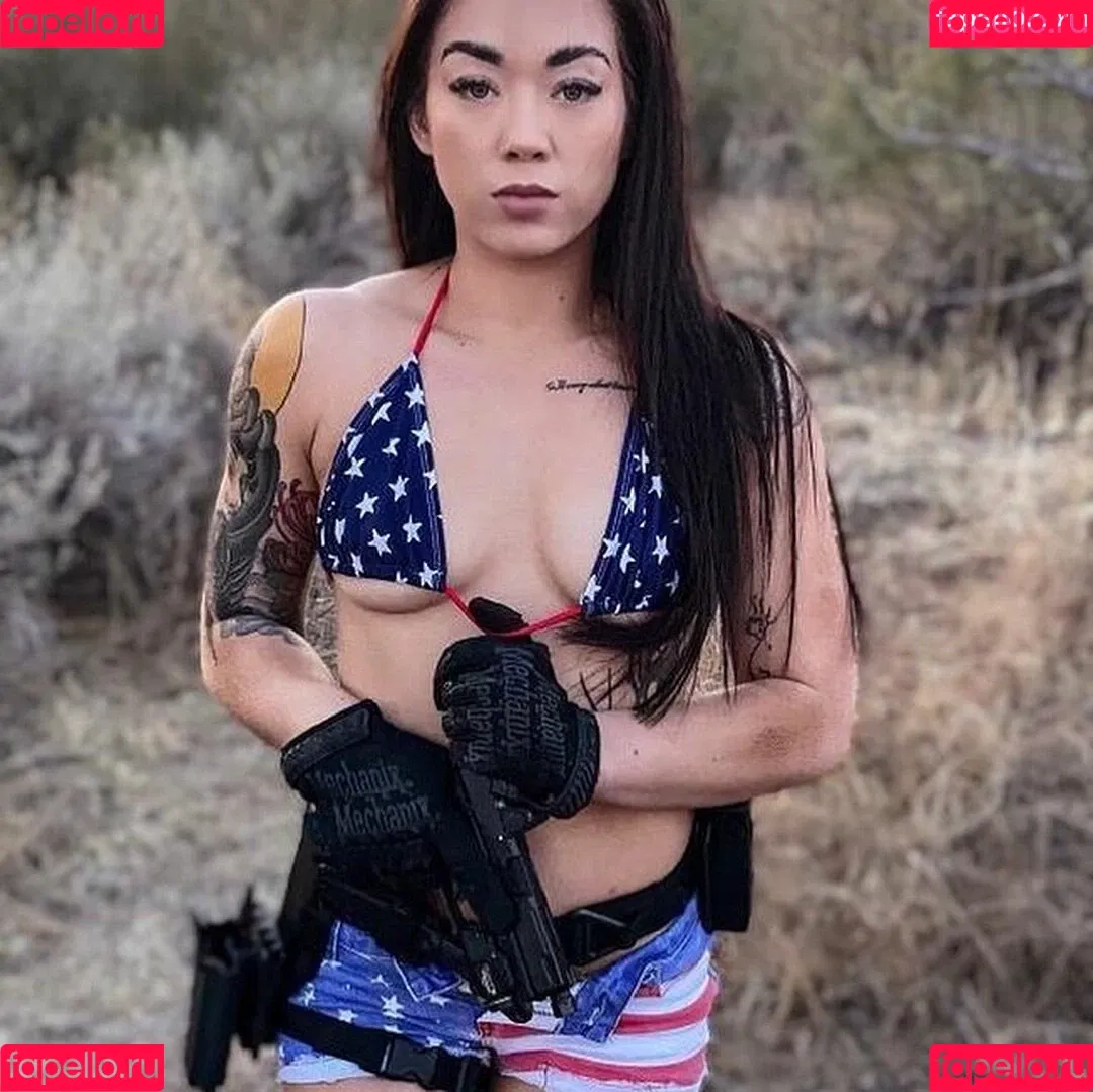 Girls With Guns Onlyfans Photo Gallery 