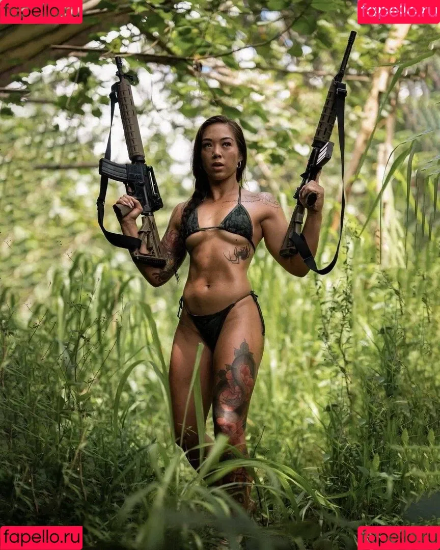 Girls With Guns Onlyfans Photo Gallery 