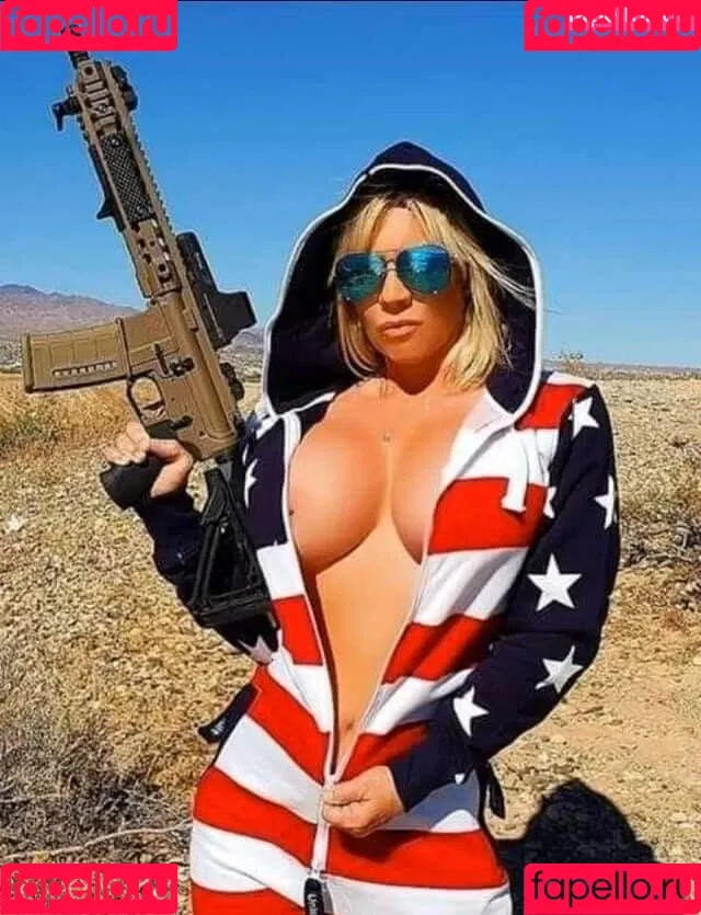 Girls With Guns Onlyfans Photo Gallery 