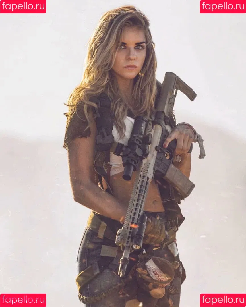 Girls With Guns Onlyfans Photo Gallery 