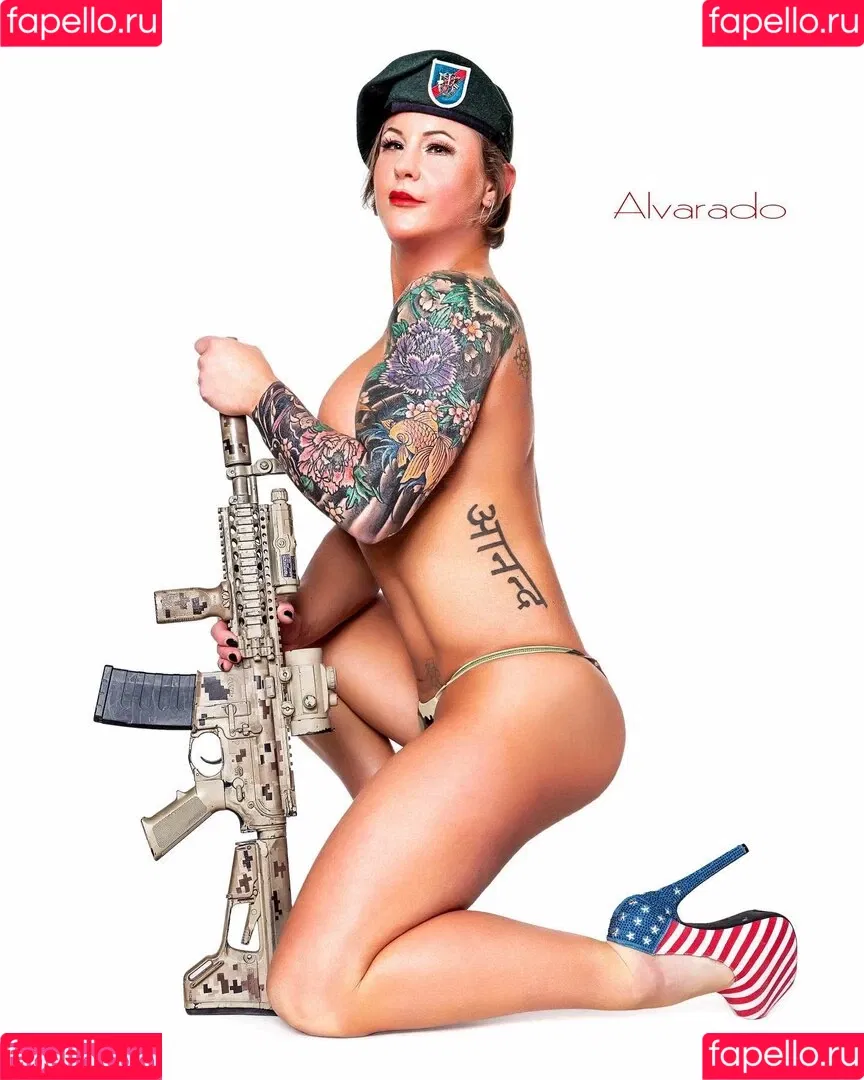 Girls With Guns Onlyfans Photo Gallery 