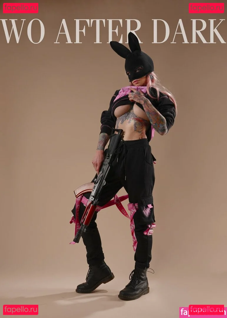 Girls With Guns Onlyfans Photo Gallery 