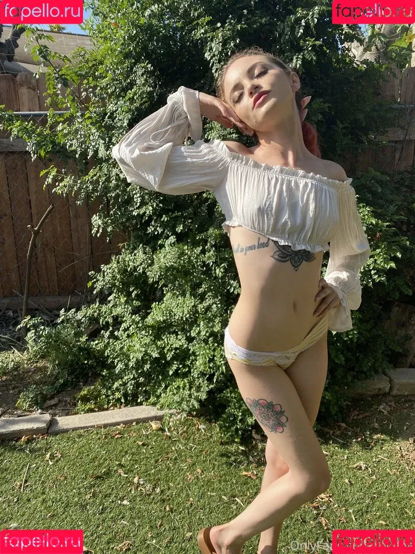 lolafae Onlyfans Photo Gallery 