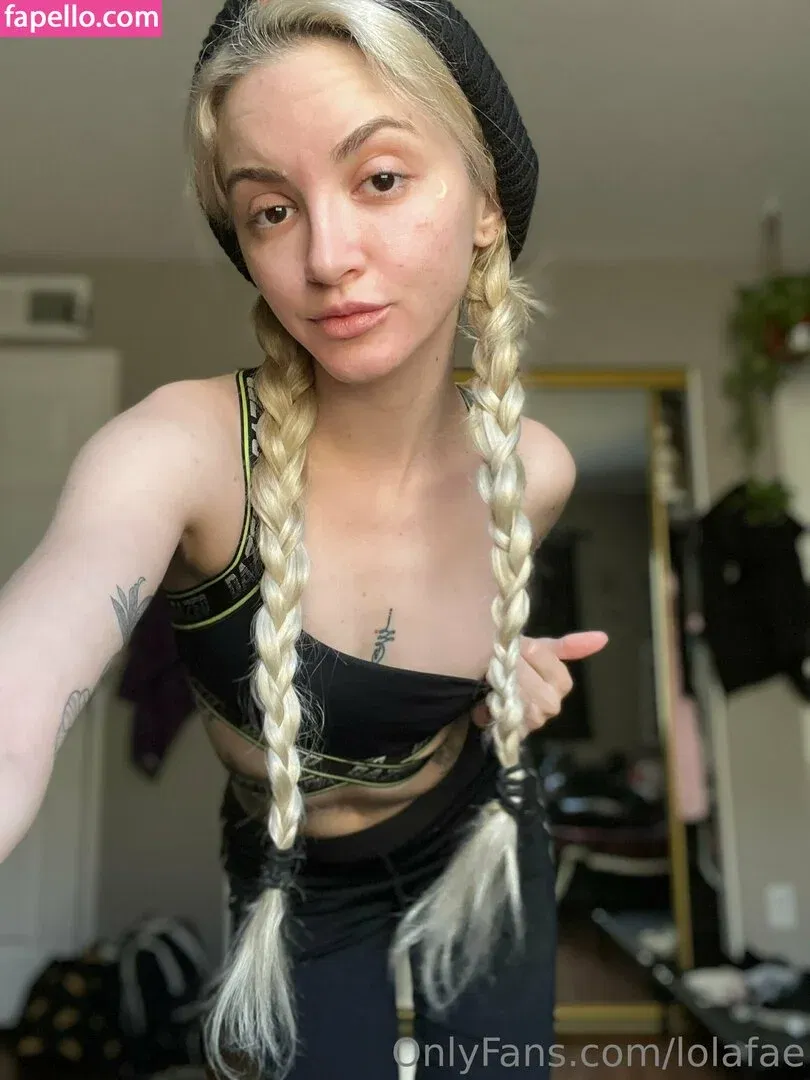 lolafae Onlyfans Photo Gallery 