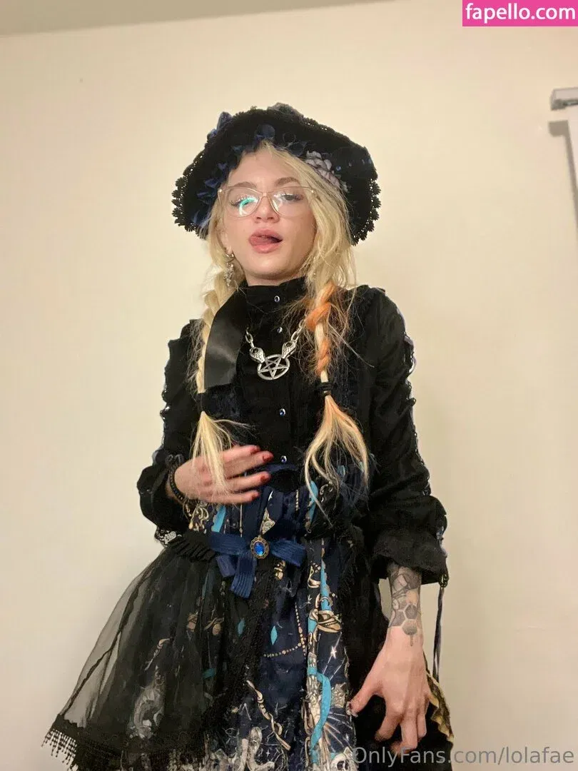 lolafae Onlyfans Photo Gallery 