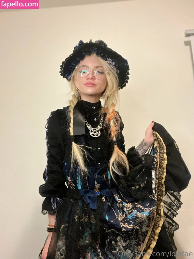 lolafae Onlyfans Photo Gallery 