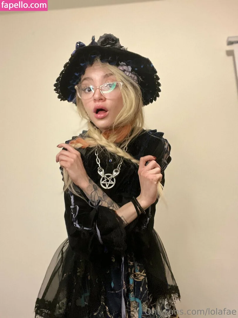 lolafae Onlyfans Photo Gallery 