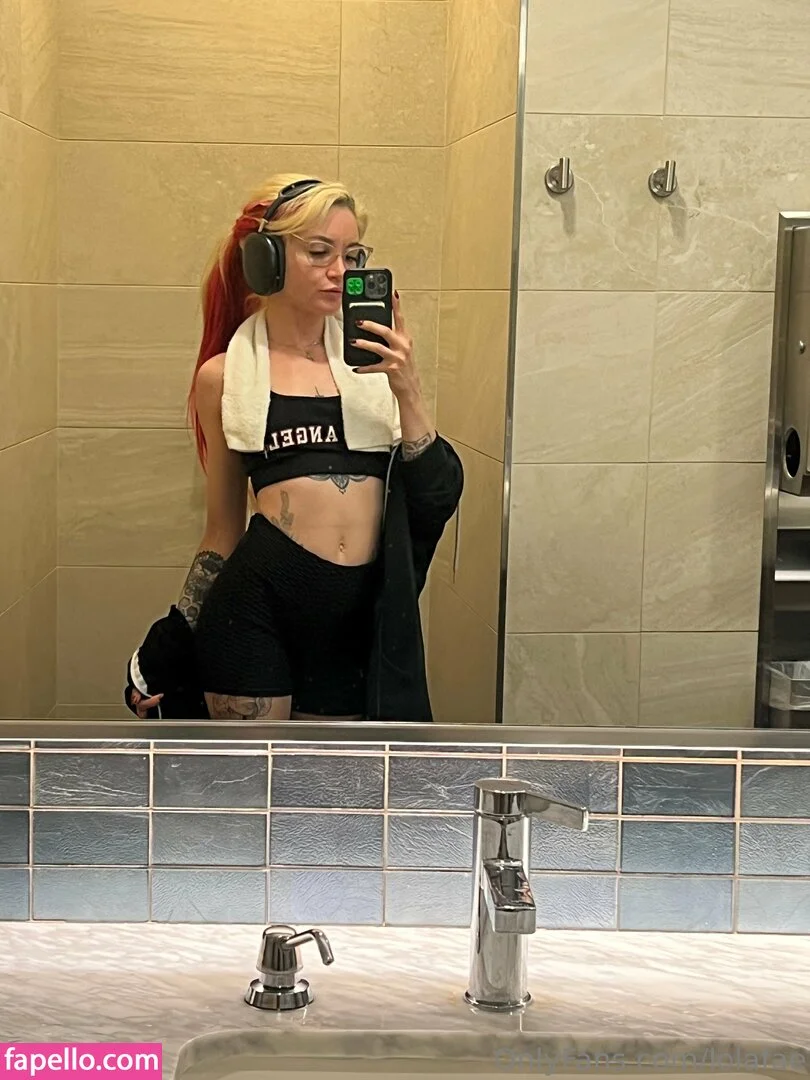 lolafae Onlyfans Photo Gallery 