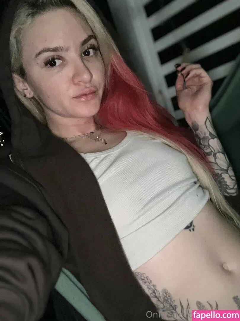 lolafae Onlyfans Photo Gallery 