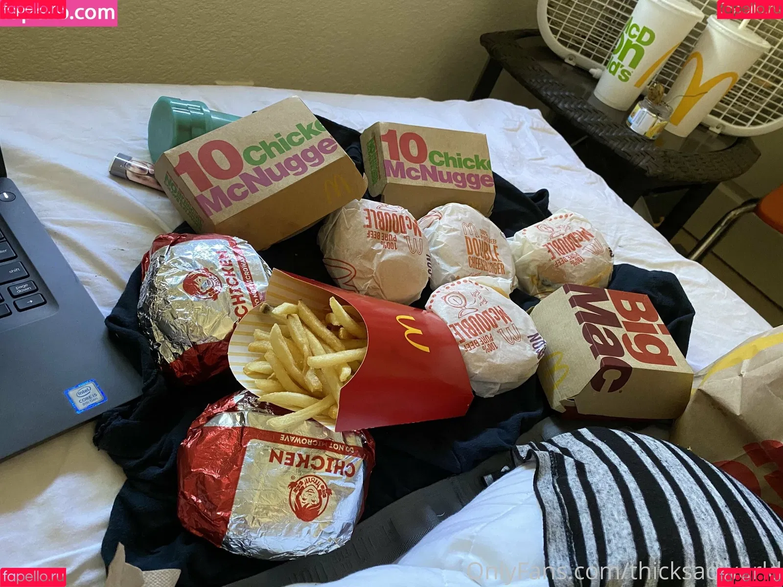 thicksadworld Onlyfans Photo Gallery 