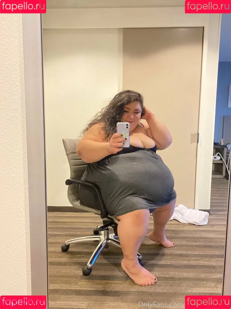 thicksadworld Onlyfans Photo Gallery 