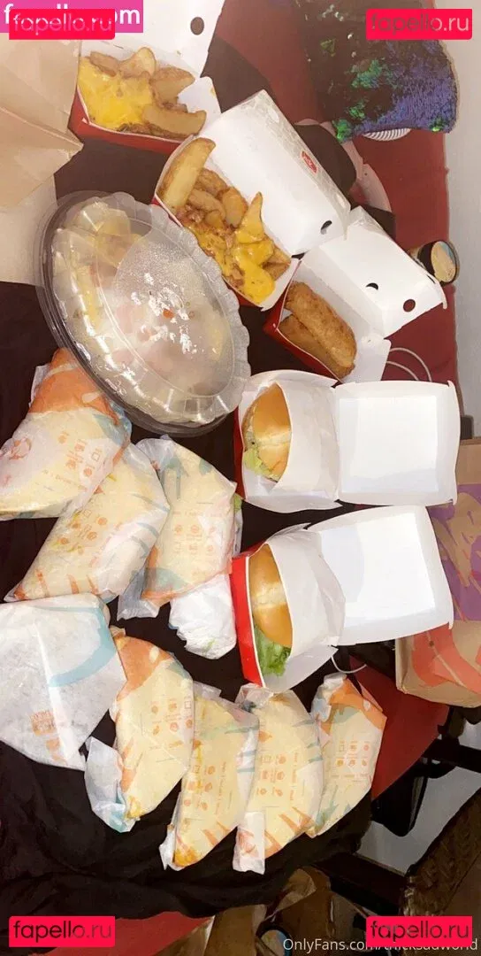 thicksadworld Onlyfans Photo Gallery 