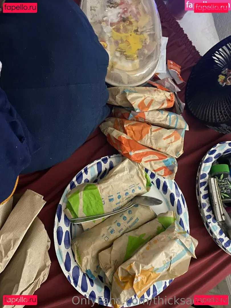 thicksadworld Onlyfans Photo Gallery 