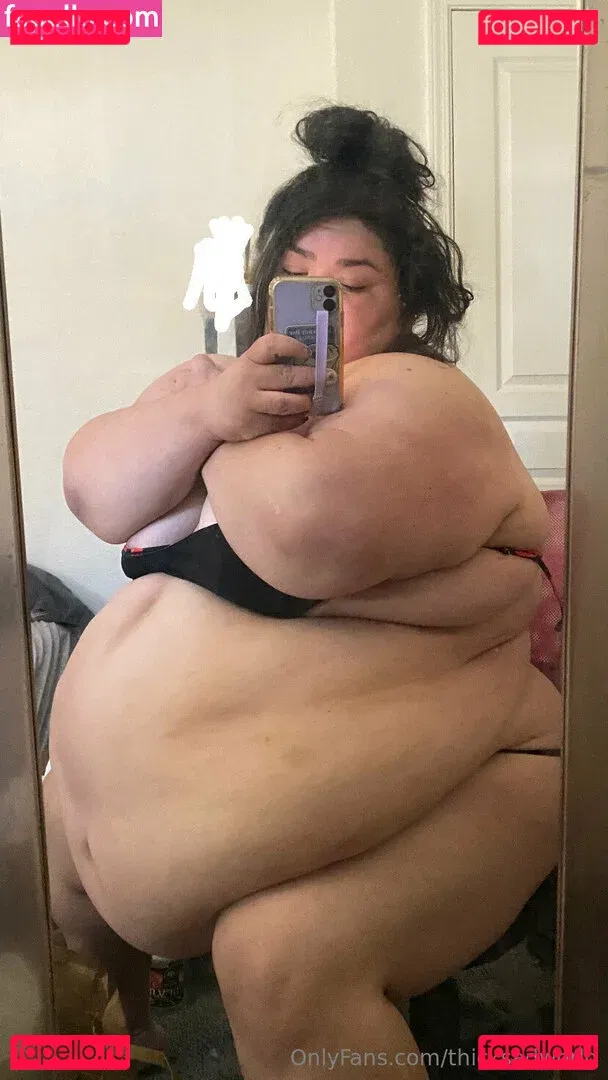 thicksadworld Onlyfans Photo Gallery 