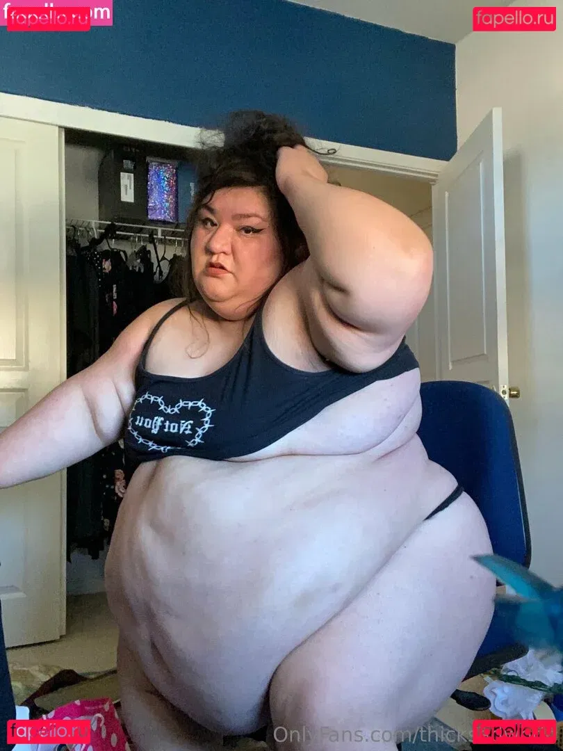 thicksadworld Onlyfans Photo Gallery 