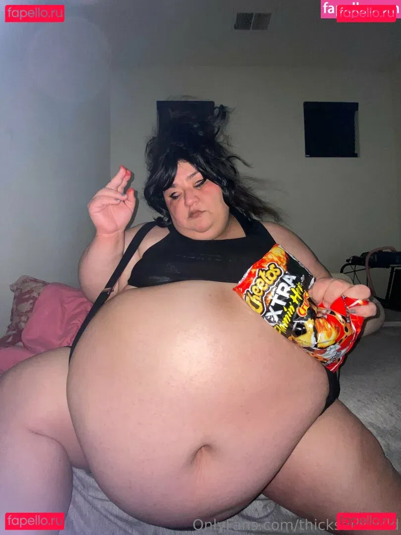 thicksadworld Onlyfans Photo Gallery 