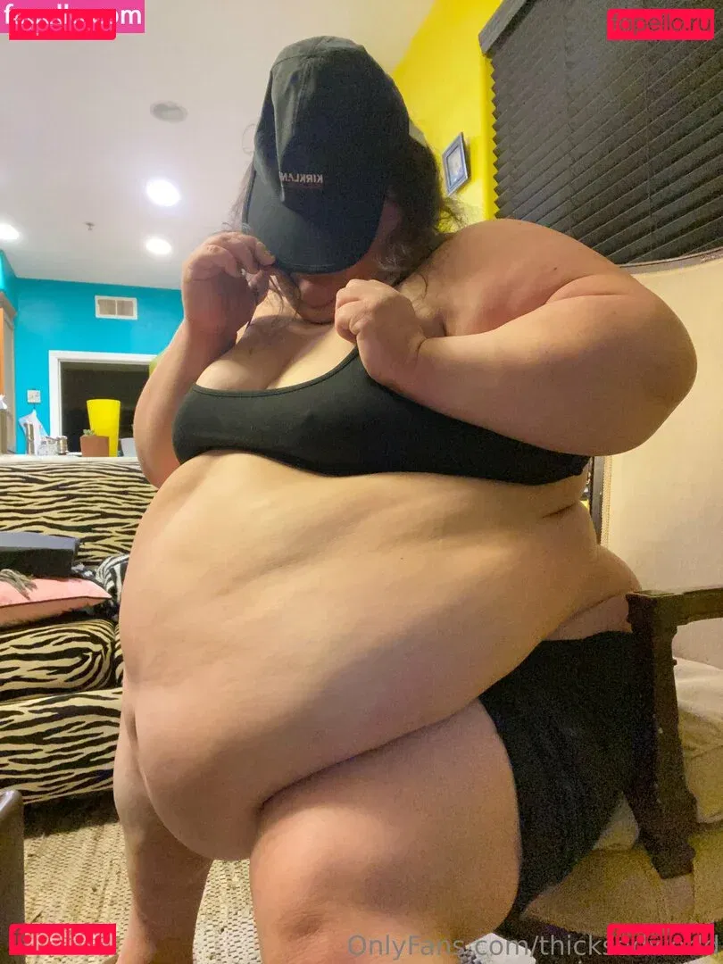 thicksadworld Onlyfans Photo Gallery 