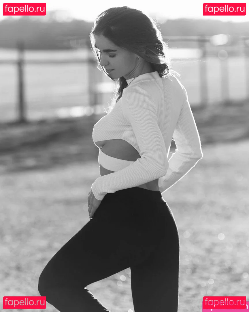 Effy Jones Onlyfans Photo Gallery 