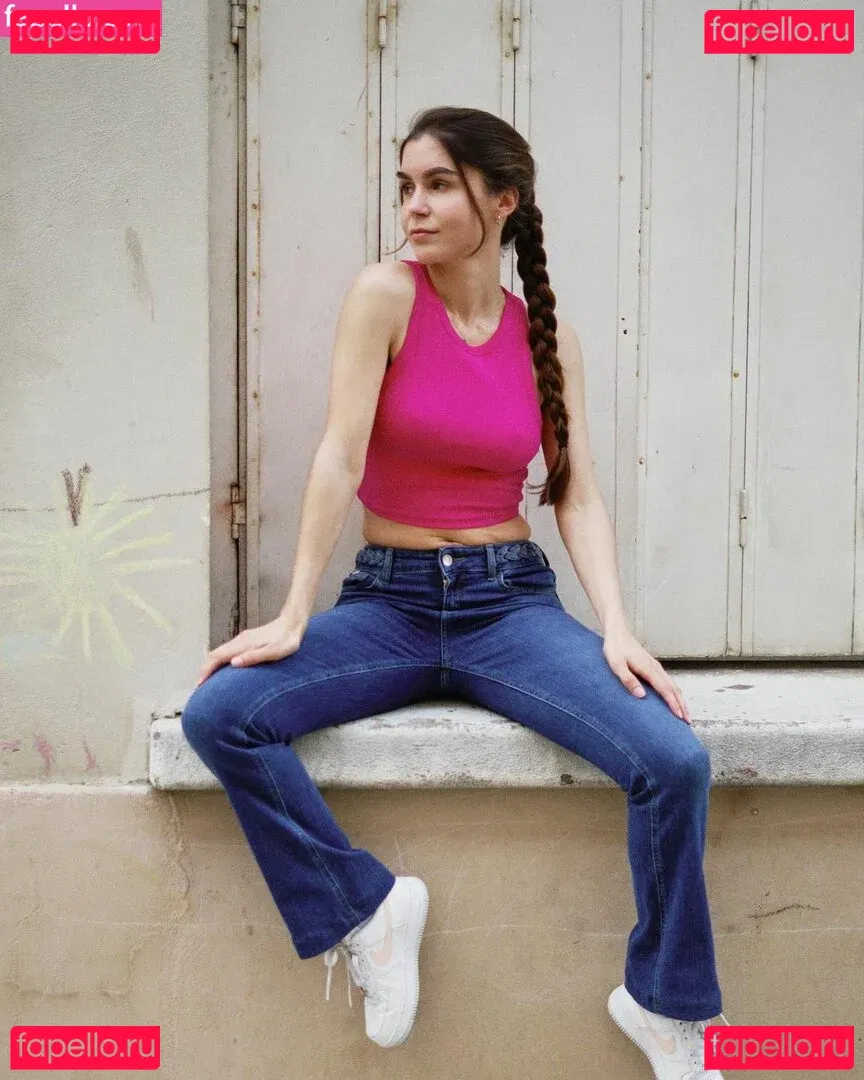 Effy Jones Onlyfans Photo Gallery 