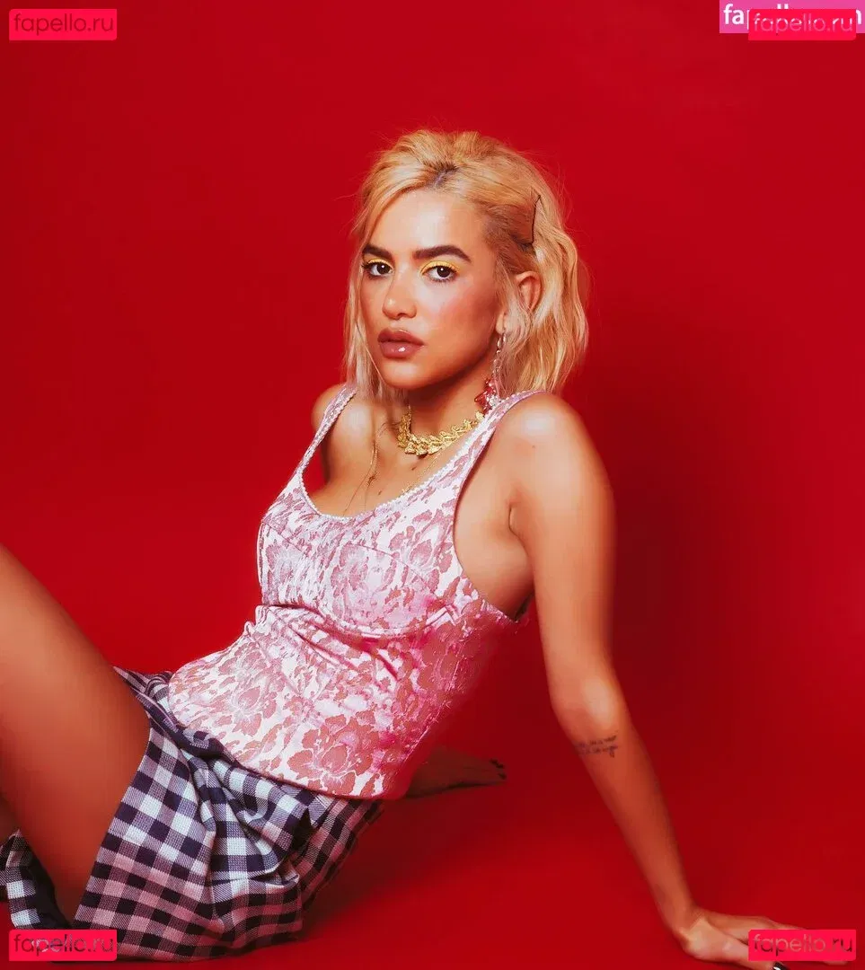 Manu Gavassi Onlyfans Photo Gallery 