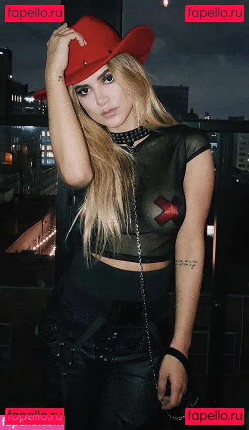 Manu Gavassi Onlyfans Photo Gallery 