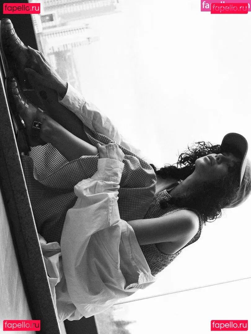 Manu Gavassi Onlyfans Photo Gallery 