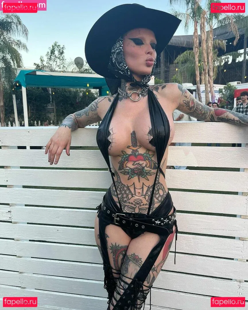 Embodoe Onlyfans Photo Gallery 