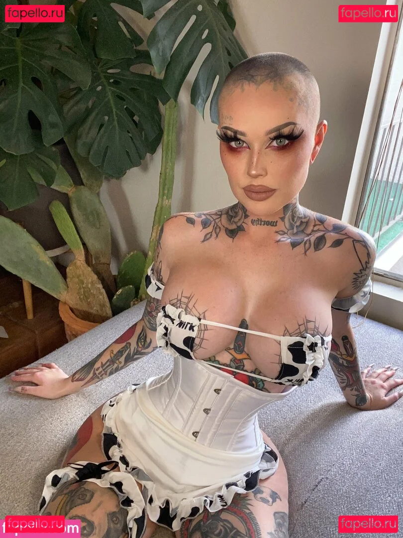 Embodoe Onlyfans Photo Gallery 