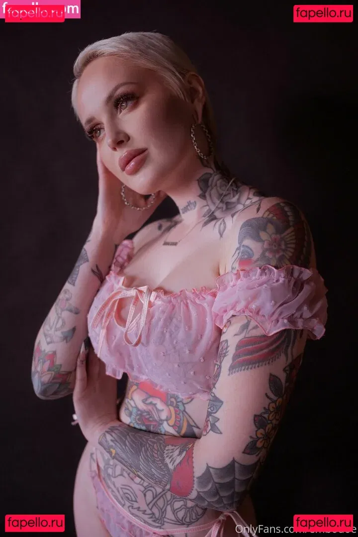 Embodoe Onlyfans Photo Gallery 
