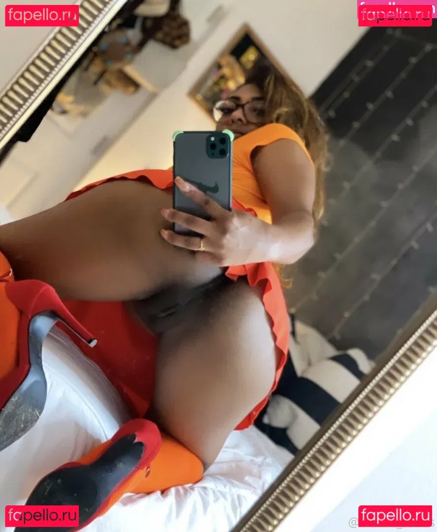 violletroses Onlyfans Photo Gallery 