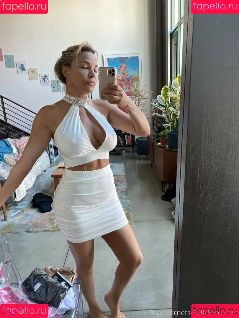 danadearmond Onlyfans Photo Gallery 