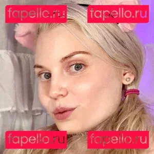 ittybittyprettykitty Onlyfans Photo Gallery 