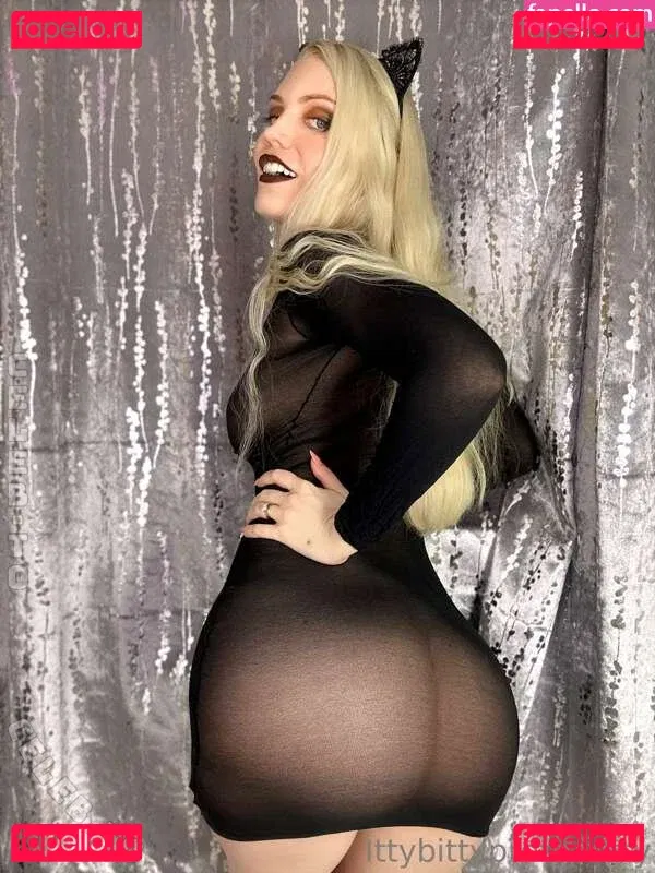 ittybittyprettykitty Onlyfans Photo Gallery 