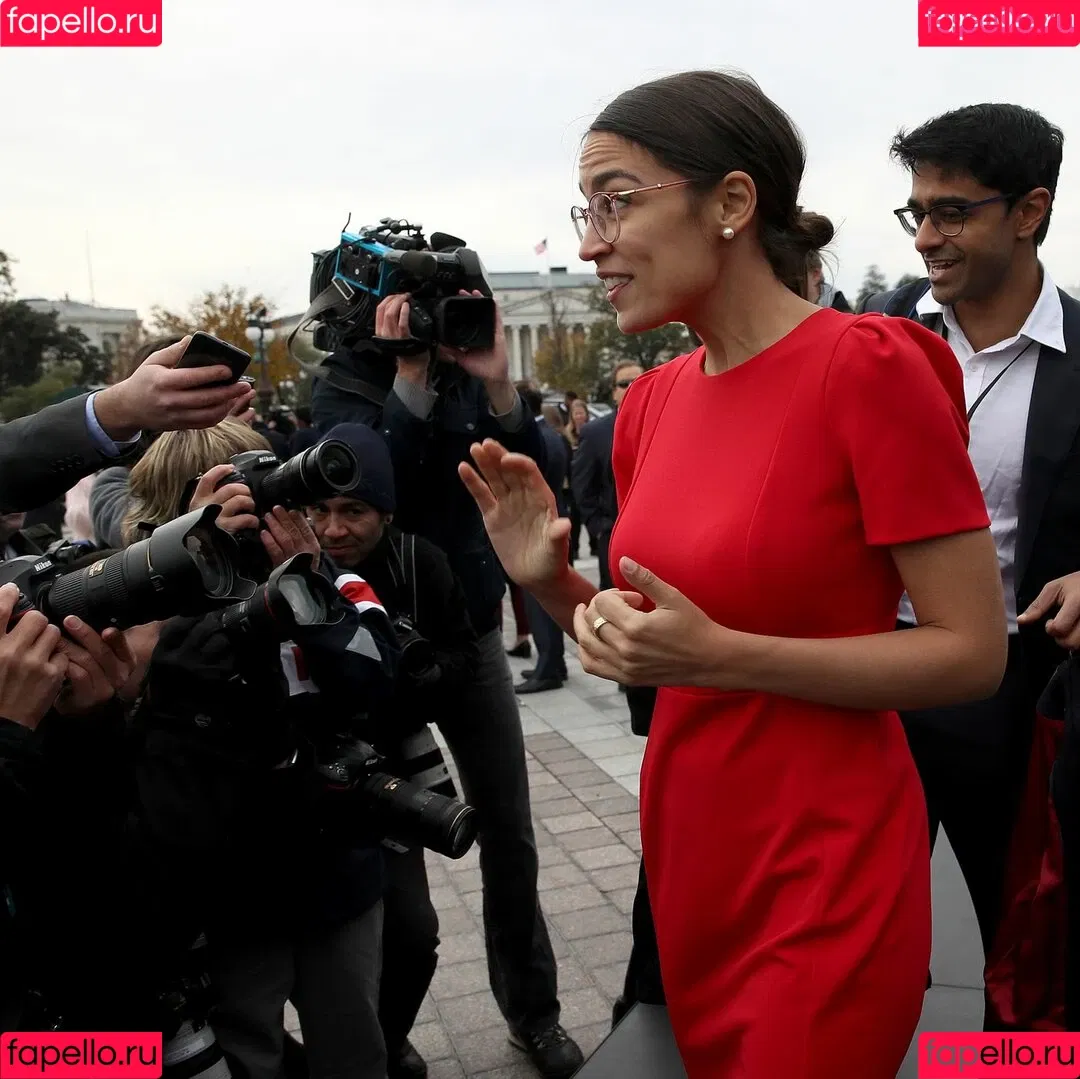 Alexandria Ocasio-Cortez Onlyfans Photo Gallery 