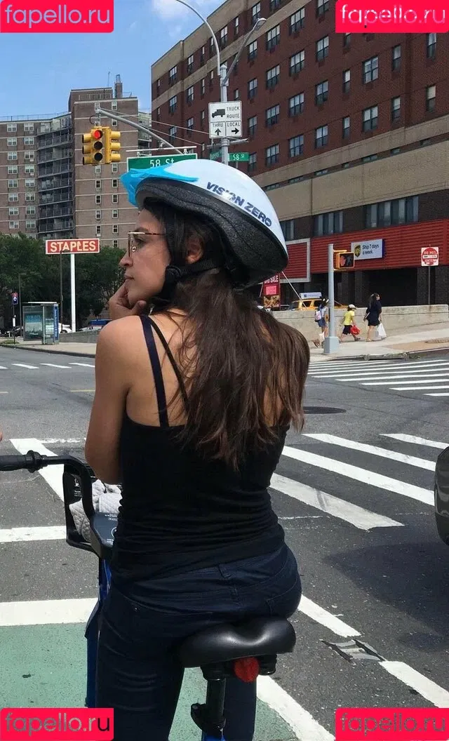 Alexandria Ocasio-Cortez Onlyfans Photo Gallery 