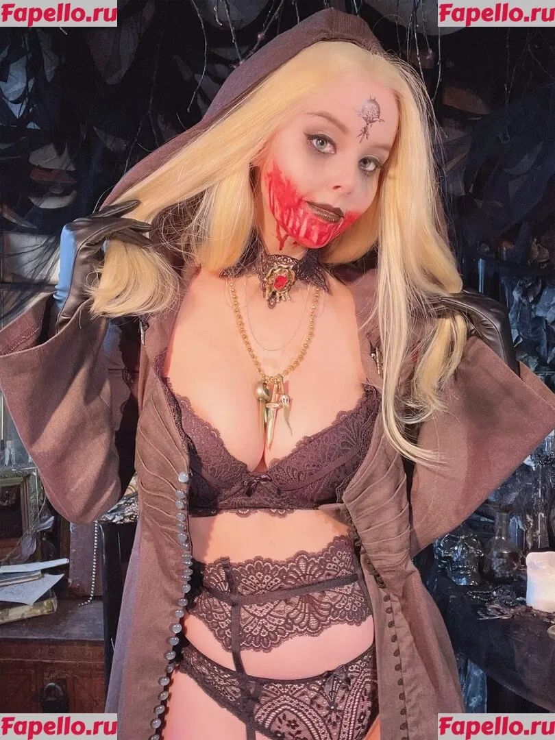 Disharmonica Onlyfans Photo Gallery 