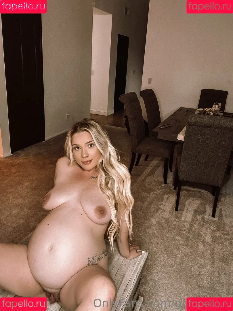 gr33dygirl Onlyfans Photo Gallery 